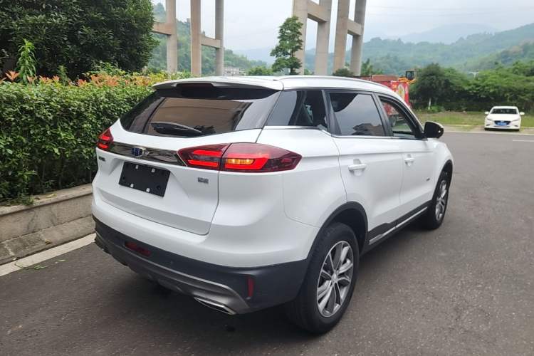 Used Geely Auto Emgrand X7 Sport 2018 1.8TD Automatic Two-Wheel Drive Smart 4G Connected Version Rear Right 45 Deg