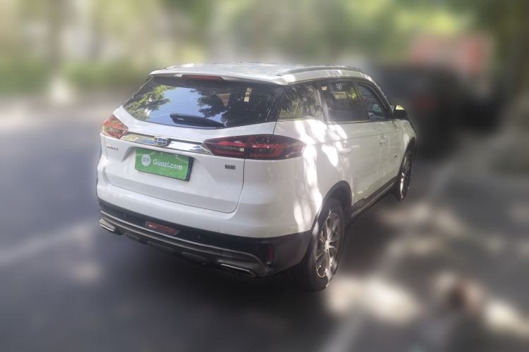 Used Geely Auto Emgrand X7 Sport 2018 1.8TD Automatic Two-Wheel Drive ZhiZun Model with 4G Connectivity Rear Right 45 Deg
