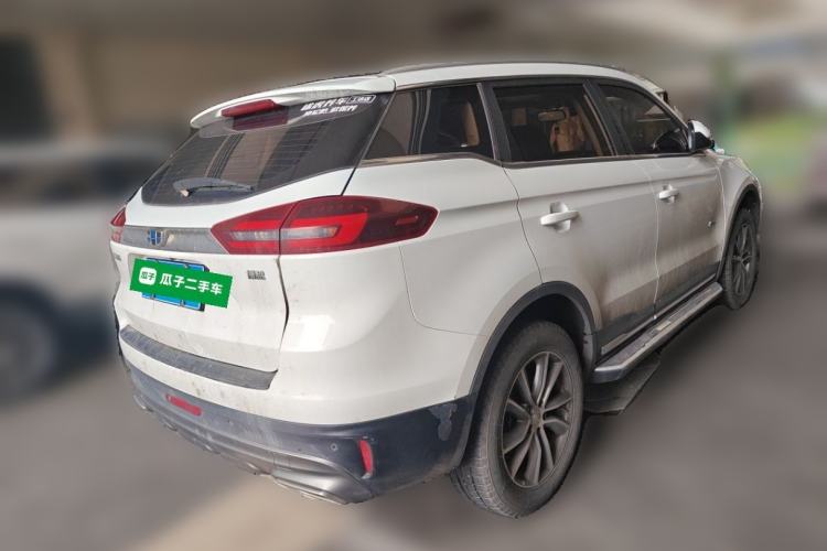 Used Geely Auto Emgrand X7 Sport 2018 1.8TD Automatic Two-Wheel Drive Zhiya Model Rear Right 45 Deg