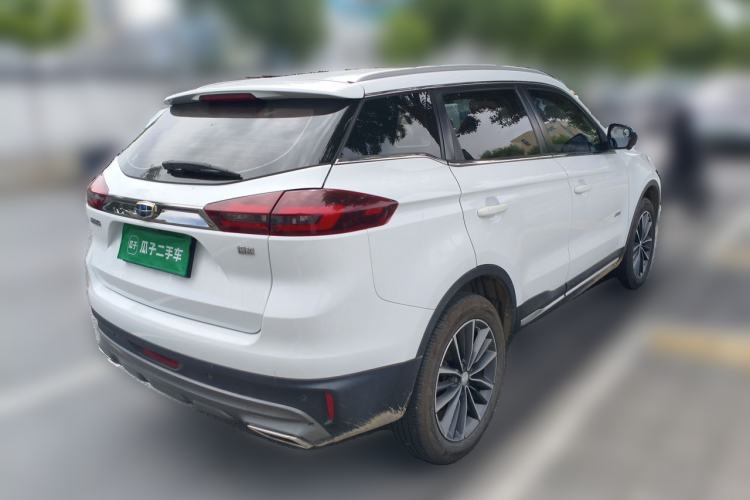 Used Geely Auto Emgrand X7 Sport 2018 1.8TD Automatic Two-Wheel Drive ZhiZun Model with 4G Connectivity Rear Right 45 Deg