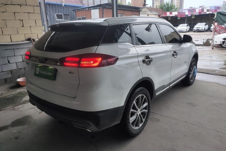 Used Geely Auto Emgrand X7 Sport 2018 1.8TD Automatic Two-Wheel Drive Smart Connect 4G Internet Edition Rear Right 45 Deg