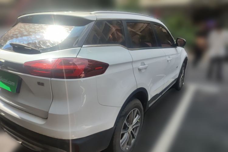Used Geely Auto Emgrand X7 Sport 2018 1.8TD Automatic Two-Wheel Drive Zhiya Model Rear Right 45 Deg