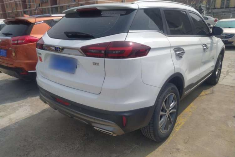 Used Geely Auto Emgrand X7 Sport 2018 1.8TD Automatic Two-Wheel Drive Smart Connect 4G Internet Edition Rear Right 45 Deg