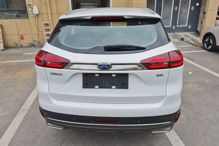 Used Geely Auto Emgrand X7 Sport 2018 1.8TD Automatic Two-Wheel Drive Smart 4G Connected Version Rear