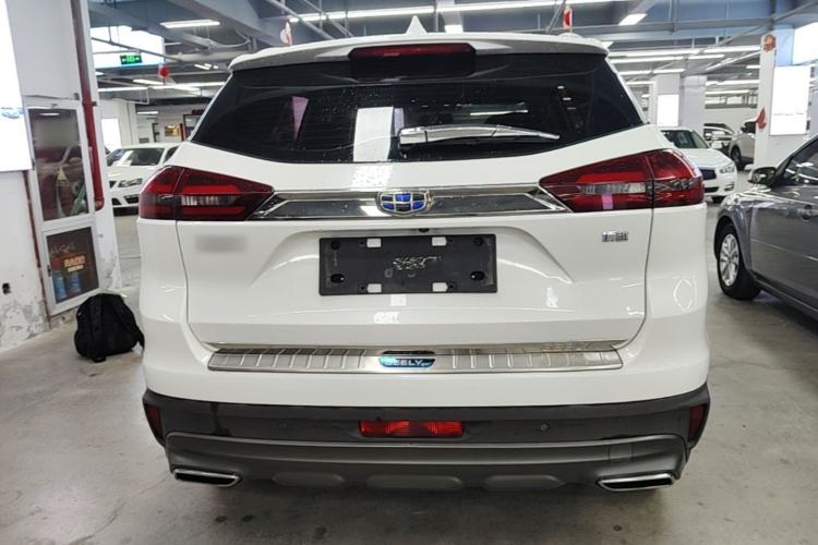 Used Geely Auto Emgrand X7 Sport 2018 1.8TD Automatic Two-Wheel Drive Smart Connect 4G Internet Edition Rear