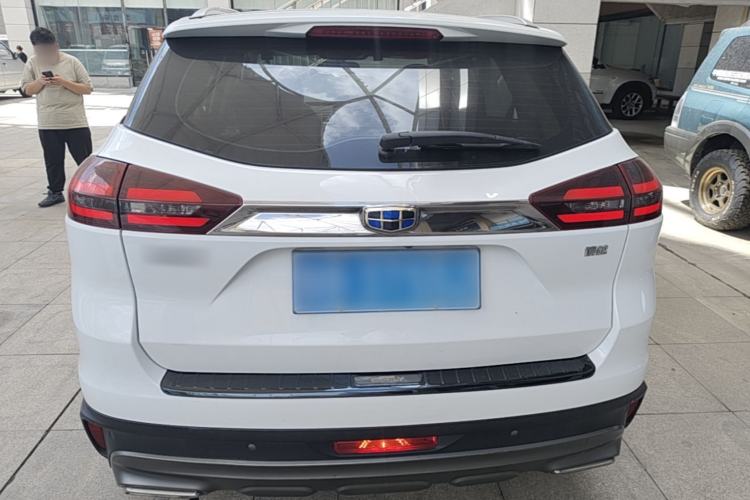 Used Geely Auto Emgrand X7 Sport 2018 1.8TD Automatic Two-Wheel Drive Smart Connect 4G Internet Edition Rear