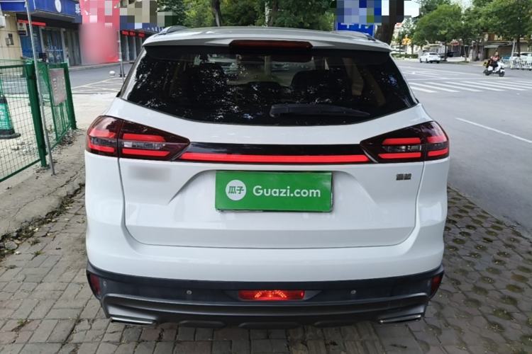 Used Geely Auto Emgrand X7 Sport 2018 1.8TD Automatic Two-Wheel Drive Zhiya Model Rear
