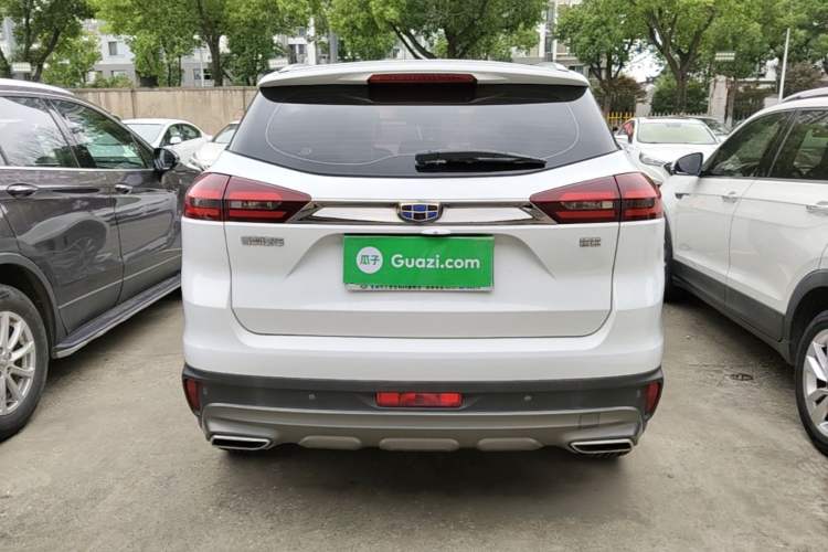 Used Geely Auto Emgrand X7 Sport 2018 1.8TD Automatic Two-Wheel Drive Smart Connect 4G Internet Edition Rear