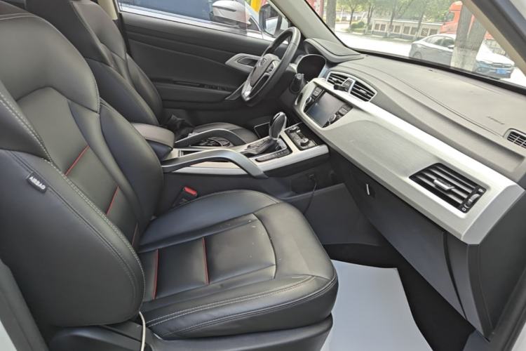 Used Geely Auto Emgrand X7 Sport 2018 1.8TD Automatic Two-Wheel Drive Smart Connect 4G Internet Edition Right Front Seat