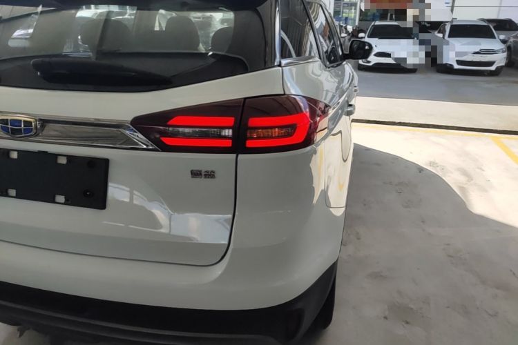 Used Geely Auto Emgrand X7 Sport 2018 1.8TD Automatic Two-Wheel Drive Smart 4G Connected Version Right Rear Taillight