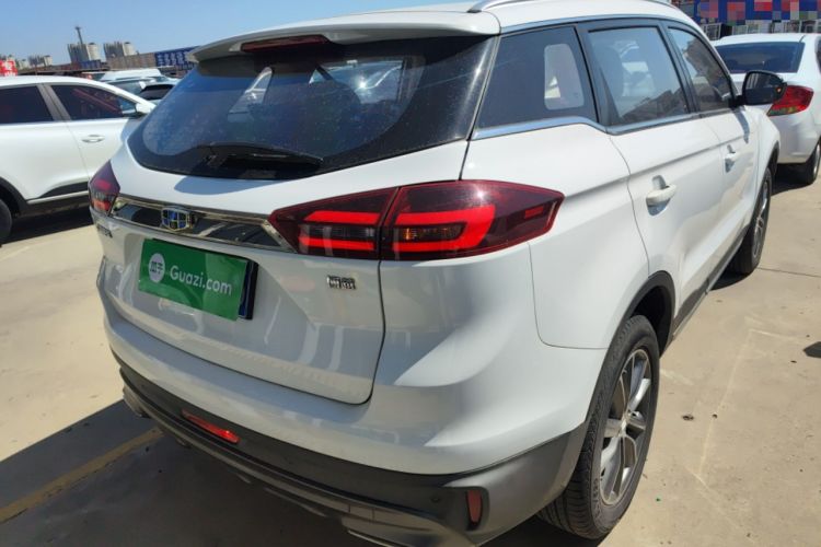 Used Geely Auto Emgrand X7 Sport 2018 2.0L Manual Two-Wheel Drive Zhiya Version Right Rear Taillight