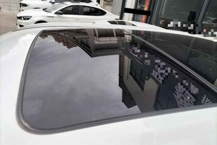 Used Geely Auto Emgrand X7 Sport 2018 1.8TD Automatic Two-Wheel Drive Smart Connect 4G Internet Edition Roof