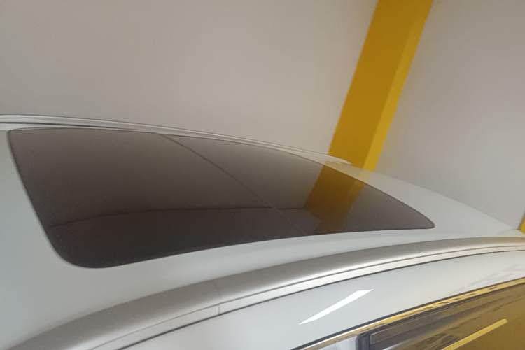 Used Geely Auto Emgrand X7 Sport 2018 1.8TD Automatic Two-Wheel Drive Zhiya Model Roof