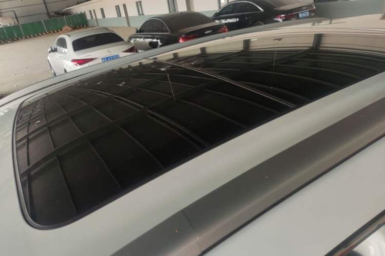 Used Geely Auto Emgrand X7 Sport 2018 1.8TD Automatic Two-Wheel Drive Zhiya Model Roof