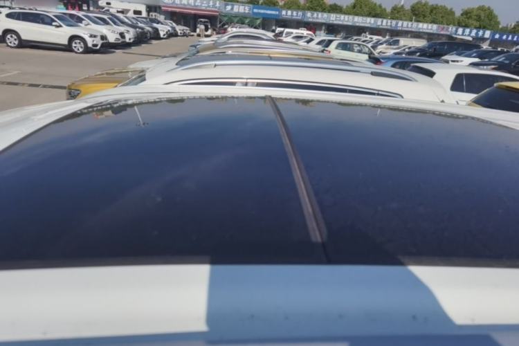 Used Geely Auto Emgrand X7 Sport 2018 1.8TD Automatic Two-Wheel Drive Smart Connect 4G Internet Edition Roof