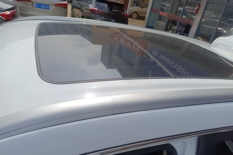 Used Geely Auto Emgrand X7 Sport 2018 1.8TD Automatic Two-Wheel Drive Smart Connect 4G Internet Edition Roof