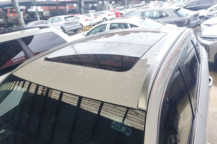 Used Geely Auto Emgrand X7 Sport 2018 1.8TD Automatic Two-Wheel Drive Zhiya Model Roof