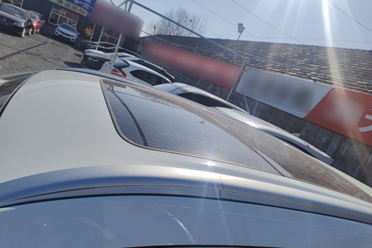 Used Geely Auto Emgrand X7 Sport 2018 1.8TD Automatic Two-Wheel Drive Smart Connect 4G Internet Edition Roof