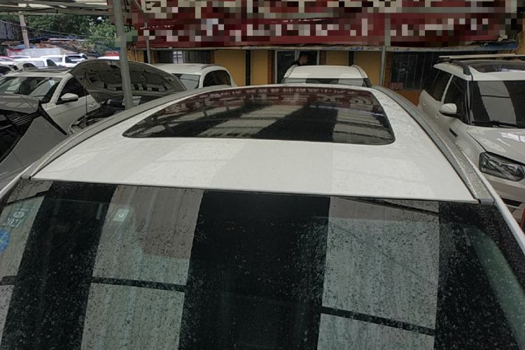 Used Geely Auto Emgrand X7 Sport 2018 1.8TD Automatic Two-Wheel Drive Zhiya Model Roof