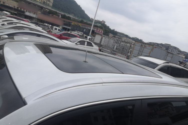 Used Geely Auto Emgrand X7 Sport 2018 1.8TD Automatic Two-Wheel Drive Zhiya Model Roof