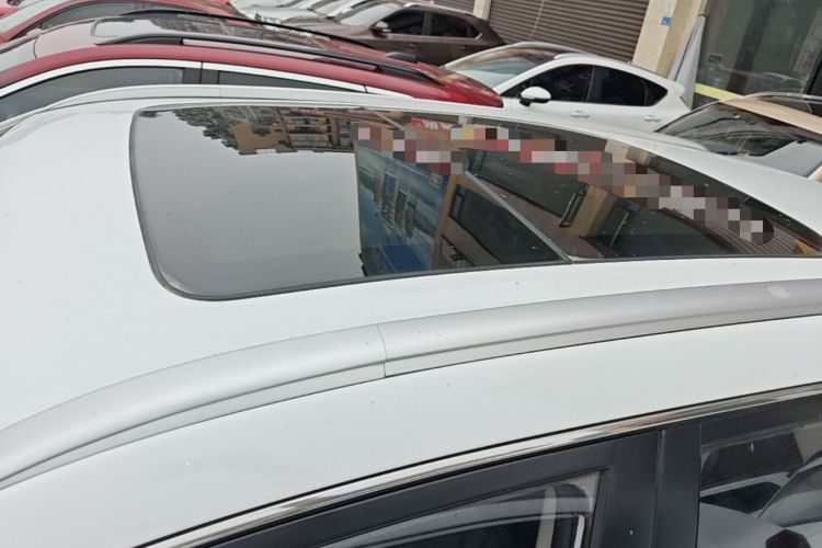 Used Geely Auto Emgrand X7 Sport 2018 1.8TD Automatic Two-Wheel Drive Zhiya Model Roof