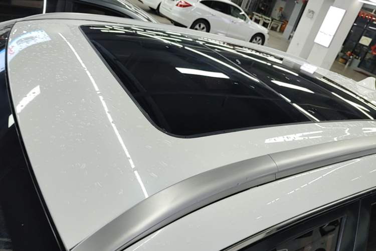 Used Geely Auto Emgrand X7 Sport 2018 1.8TD Automatic Two-Wheel Drive Smart Connect 4G Internet Edition Roof