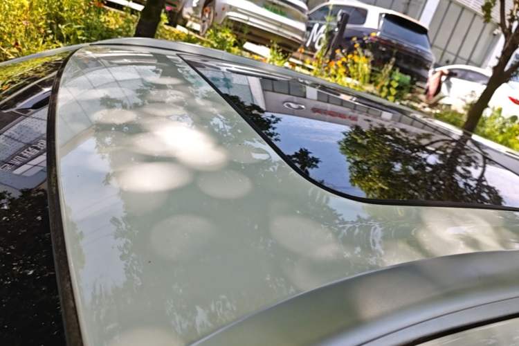 Used Geely Auto Emgrand X7 Sport 2018 1.8TD Automatic Two-Wheel Drive ZhiZun Model with 4G Connectivity Roof