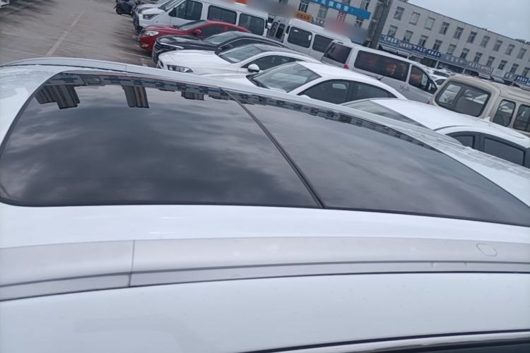 Used Geely Auto Emgrand X7 Sport 2018 1.8TD Automatic Two-Wheel Drive Smart Connect 4G Internet Edition Roof