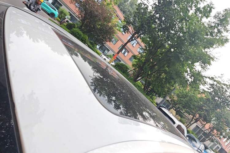 Used Geely Auto Emgrand X7 Sport 2018 1.8TD Automatic Two-Wheel Drive ZhiZun Model with 4G Connectivity Roof
