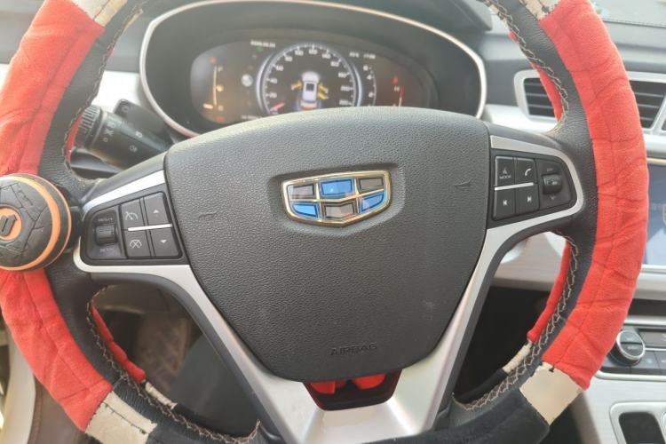 Used Geely Auto Emgrand X7 Sport 2018 1.8TD Automatic Two-Wheel Drive Smart Connect 4G Internet Edition Steering Wheel