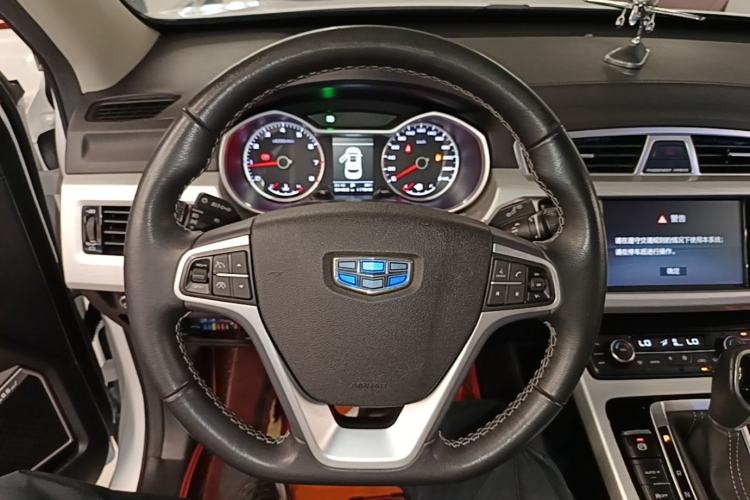 Used Geely Auto Emgrand X7 Sport 2018 1.8TD Automatic Two-Wheel Drive Zhiya Model Steering Wheel