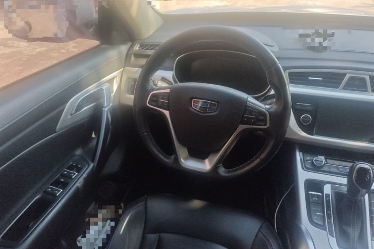 Used Geely Auto Emgrand X7 Sport 2018 1.8TD Automatic Two-Wheel Drive Smart Connect 4G Internet Edition Steering Wheel