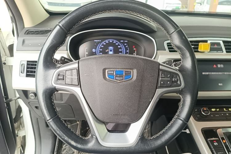 Used Geely Auto Emgrand X7 Sport 2018 1.8TD Automatic Two-Wheel Drive Smart Connect 4G Internet Edition Steering Wheel