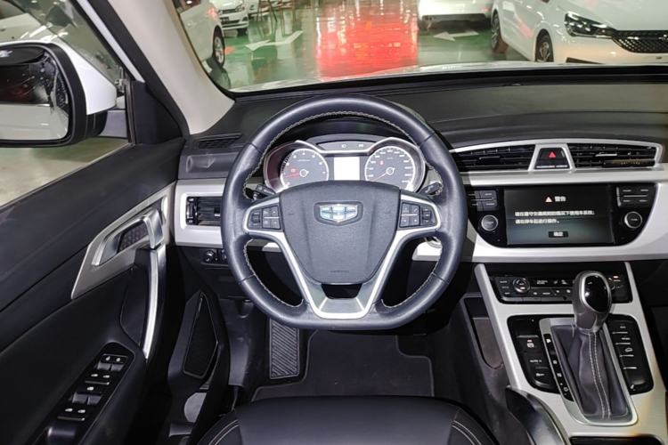 Used Geely Auto Emgrand X7 Sport 2018 1.8TD Automatic Two-Wheel Drive Zhiya Model Steering Wheel