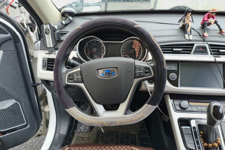 Used Geely Auto Emgrand X7 Sport 2018 1.8TD Automatic Two-Wheel Drive Zhiya Model Steering Wheel