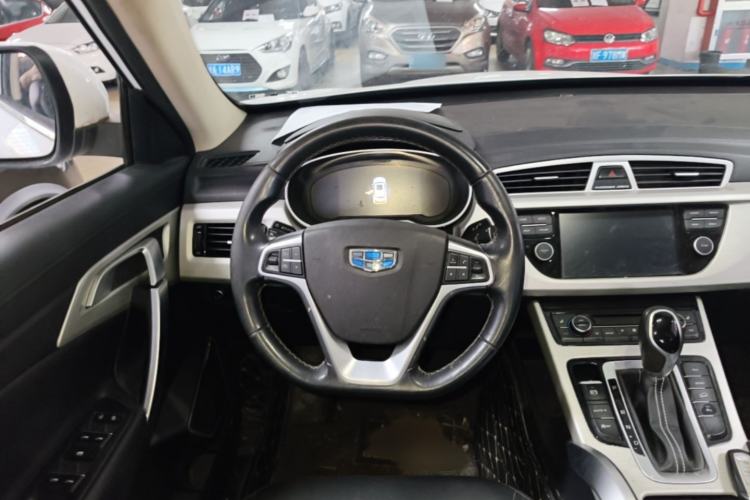 Used Geely Auto Emgrand X7 Sport 2018 1.8TD Automatic Two-Wheel Drive Smart Connect 4G Internet Edition Steering Wheel