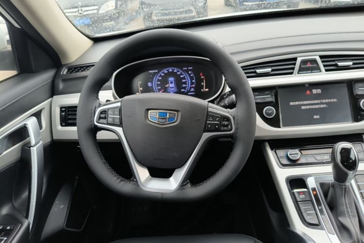 Used Geely Auto Emgrand X7 Sport 2018 1.8TD Automatic Two-Wheel Drive Smart Connect 4G Internet Edition Steering Wheel