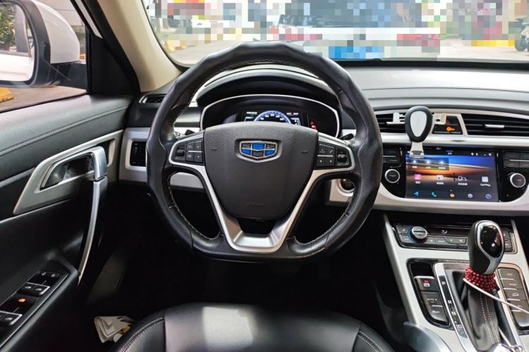 Used Geely Auto Emgrand X7 Sport 2018 1.8TD Automatic Two-Wheel Drive Smart 4G Connected Version Steering Wheel