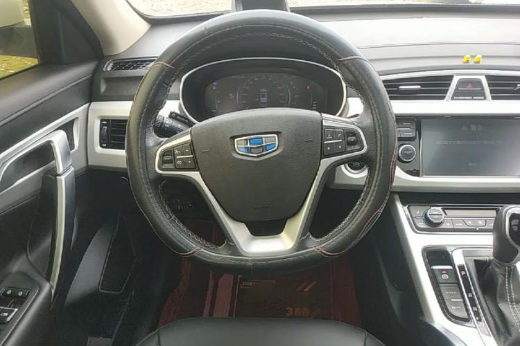 Used Geely Auto Emgrand X7 Sport 2018 1.8TD Automatic Two-Wheel Drive Smart Connect 4G Internet Edition Steering Wheel