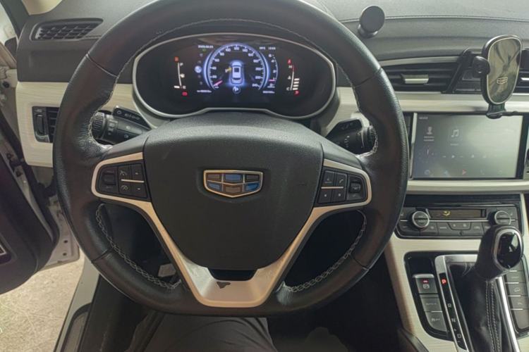 Used Geely Auto Emgrand X7 Sport 2018 1.8TD Automatic Two-Wheel Drive Smart Connect 4G Internet Edition Steering Wheel