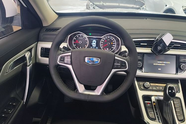 Used Geely Auto Emgrand X7 Sport 2018 1.8TD Automatic Two-Wheel Drive Zhiya Model Steering Wheel