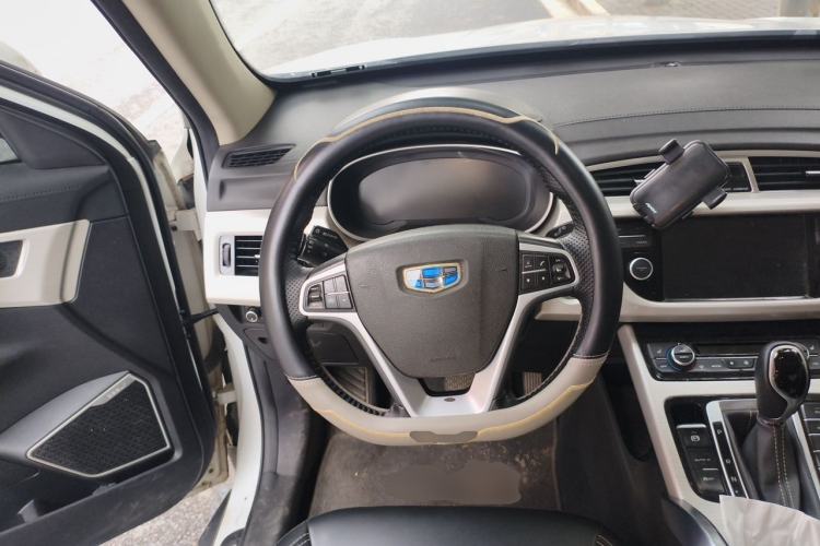 Used Geely Auto Emgrand X7 Sport 2018 1.8TD Automatic Two-Wheel Drive Smart Connect 4G Internet Edition Steering Wheel