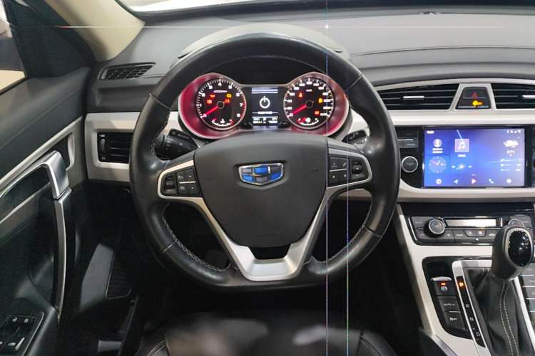 Used Geely Auto Emgrand X7 Sport 2018 1.8TD Automatic Two-Wheel Drive Zhiya Model Steering Wheel