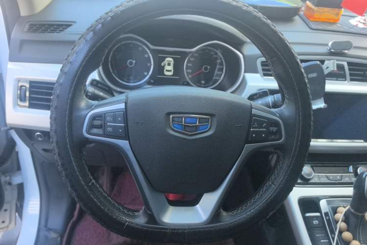 Used Geely Auto Emgrand X7 Sport 2018 1.8TD Automatic Two-Wheel Drive Zhiya Model Steering Wheel