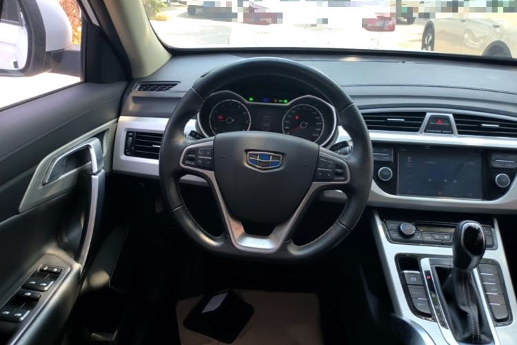 Used Geely Auto Emgrand X7 Sport 2018 1.8TD Automatic Two-Wheel Drive Zhiya Model Steering Wheel