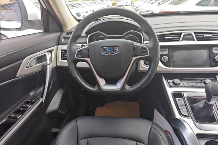 Used Geely Auto Emgrand X7 Sport 2018 2.0L Manual Two-Wheel Drive Zhiya Version Steering Wheel