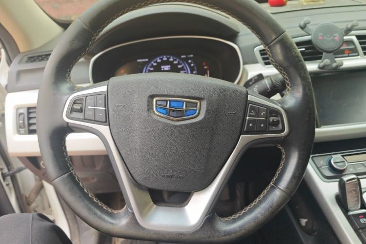 Used Geely Auto Emgrand X7 Sport 2018 1.8TD Automatic Two-Wheel Drive Smart Connect 4G Internet Edition Steering Wheel