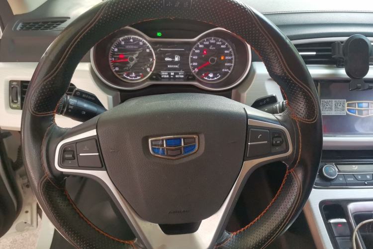 Used Geely Auto Emgrand X7 Sport 2018 1.8TD Manual Two-Wheel Drive Zhiya Model Steering Wheel