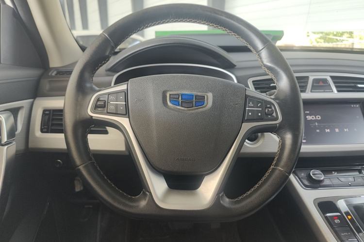 Used Geely Auto Emgrand X7 Sport 2018 1.8TD Automatic Two-Wheel Drive Smart Connect 4G Internet Edition Steering Wheel
