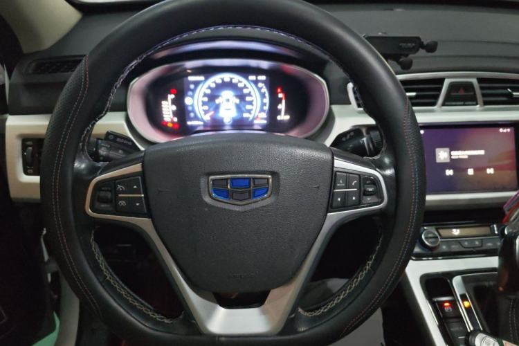 Used Geely Auto Emgrand X7 Sport 2018 1.8TD Automatic Two-Wheel Drive Smart Connect 4G Internet Edition Steering Wheel